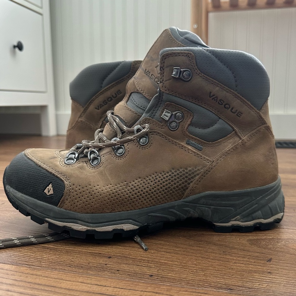 Vasque Women’s Hiking Boots